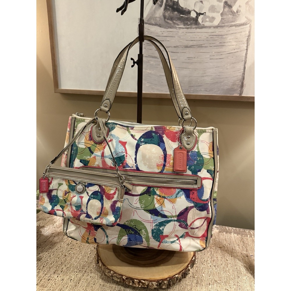 Vintage Coach XL 23377 Poppy Glam Mulitcolor Signature C Canvas Tote & Wrislet